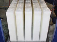 Small capacity direct system block ice maker_1